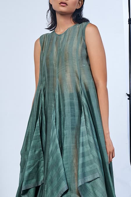 Urvashi Kaur_Green Chanderi Silk Round Neck Striped Draped Gown_Online_at_Aza_Fashions
