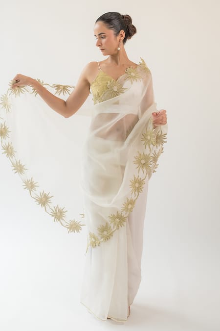 Buy_Kapardara_Ivory Pure Silk Organza Aari And Pearls, Floral Border Embroidered Saree _Online_at_Aza_Fashions
