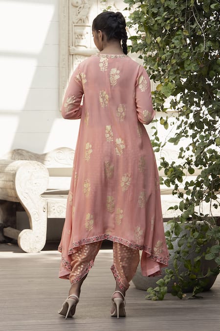 Shop Nikasha Pink Crepe V Neck Printed Kurta And Dhoti Pant Set at Aza Fashions Shop_Nikasha_Pink Crepe V Neck Printed Kurta And Dhoti Pant Set _at_Aza_Fashions