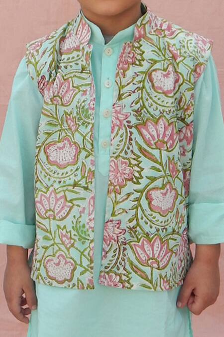 Buy THE COTTON STAPLE Blue Cotton Floral Print Bundi And Kurta Set Online at Aza Fashions Buy_THE COTTON STAPLE_Blue Cotton Floral Print Bundi And Kurta Set _Online_at_Aza_Fashions