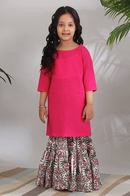 THE COTTON STAPLE Pink Cotton Kurta Set Online at Aza Fashions THE COTTON STAPLE_Pink Cotton Kurta Set _Online_at_Aza_Fashions