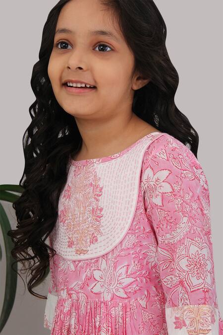 THE COTTON STAPLE Pink Cotton Embroidery Printed Kurta And Sharara Set Online at Aza Fashions THE COTTON STAPLE_Pink Cotton Embroidery Printed Kurta And Sharara Set _Online_at_Aza_Fashions
