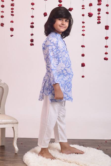 THE COTTON STAPLE Blue Cotton Printed Kurta Set Online at Aza Fashions THE COTTON STAPLE_Blue Cotton Printed Kurta Set _Online_at_Aza_Fashions