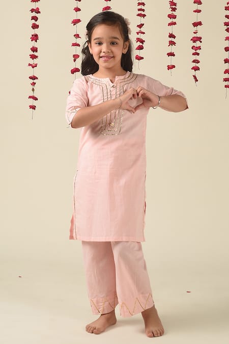 Buy_The Cotton Staple_Pink Cotton Embroidery, Gota Patti Kurta And Pant Set _Online_at_Aza_Fashions