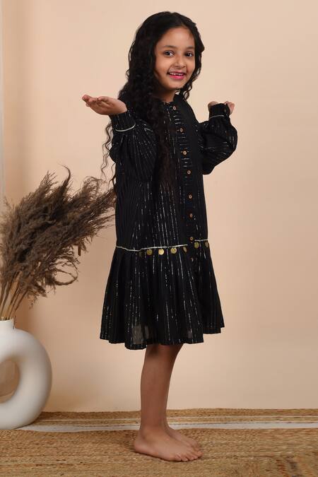 THE COTTON STAPLE Black Cotton Tassels Jhilmil Gota Embroidered Tunic Online at Aza Fashions THE COTTON STAPLE_Black Cotton Tassels Jhilmil Gota Embroidered Tunic _Online_at_Aza_Fashions