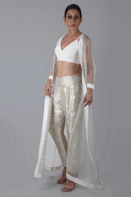 Kavita D Embroidered Jacket & Pure Brocade Pant Set 