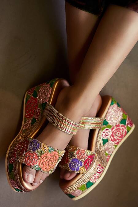 Kanyaadhan By Dhirajaayushi_Multi Color Embroidery Floral Wedges_Online_at_Aza_Fashions