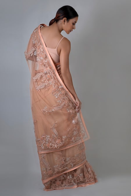 Kavita D Embroidered Saree with Blouse 