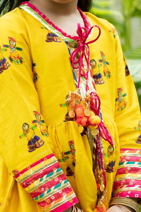 Buy_Native Place India_Yellow Glace Cotton Printed Bandhani Kurta And Dhoti Pant Set _Online_at_Aza_Fashions