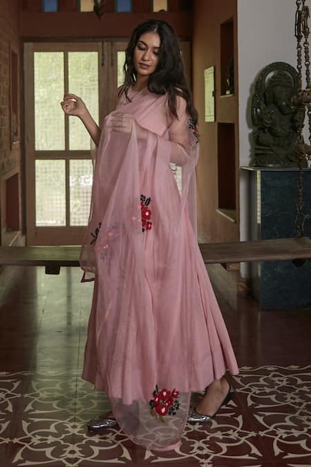 Shop Peeli Dori Pink Rose Fibre Cotton Dupatta Silk Organza Round Dyed Anarkali With at Aza Fashions Shop_Peeli Dori_Pink Rose Fibre Cotton Dupatta Silk Organza Round Dyed Anarkali With _at_Aza_Fashions