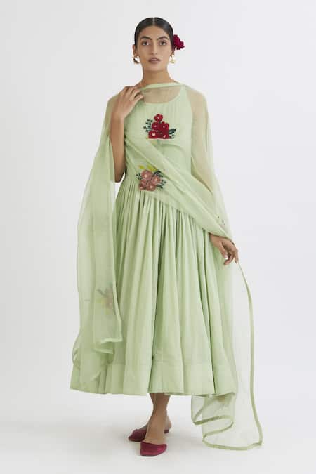 Peeli Dori Green Rose Cotton Embroidery Round Anarkali With Dupatta