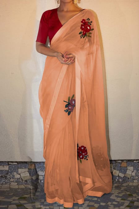 Shop Peeli Dori Peach Saree Pure Silk And Organza Blouse Fabric Cotton Handloom Organic Dyed at Aza Fashions Shop_Peeli Dori_Peach Saree Pure Silk And Organza Blouse Fabric Cotton Handloom Organic Dyed _at_Aza_Fashions