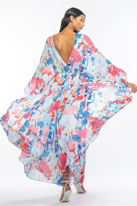 Shop Mandira Wirk Resort Blue Chiffon Tropical Print V Neck Kaftan With Belt at Aza Fashions Shop_Mandira Wirk Resort_Blue Chiffon Tropical Print V Neck Kaftan With Belt _at_Aza_Fashions