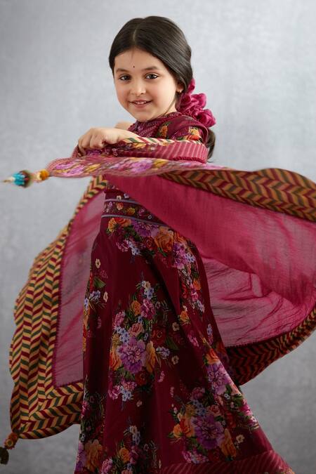 Buy Torani Red Handloom Cotton, Cotton, Chanderi Embroidery, Manika Saeeda Anarkali Set Online at Aza Fashions Buy_Torani_Red Handloom Cotton, Cotton, Chanderi Embroidery, Manika Saeeda Anarkali Set _Online_at_Aza_Fashions