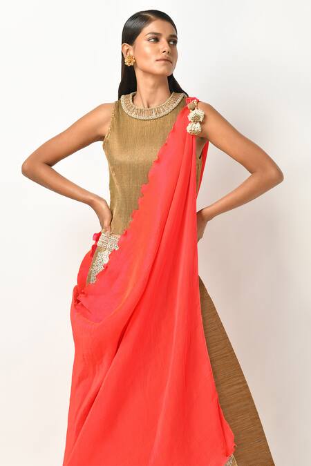 Kiran Uttam Ghosh_Gold Pleated Metallic Zari Round Lehenga Set_Online_at_Aza_Fashions