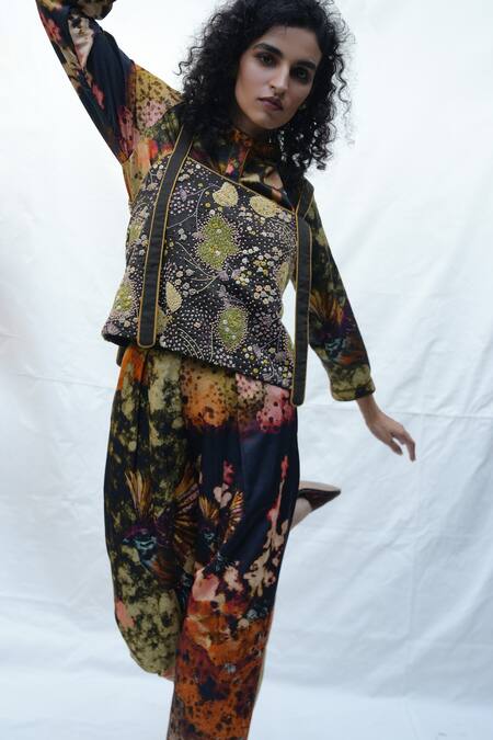 Buy_Til_Multi Color Cotton Silk Satin Abstract Reverie Print Trouser _Online_at_Aza_Fashions