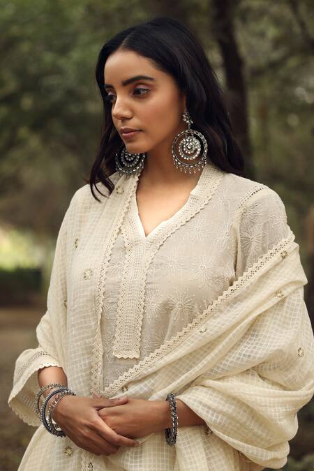 Gulabo Jaipur_White Cotton V Neck Chikankari Straight Kurta Set_at_Aza_Fashions