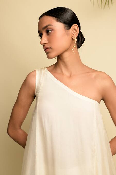 Karishma Khanduja Bareilly_Beige Organza Asymmetric Anarkali And Palazzo Set _Online_at_Aza_Fashions