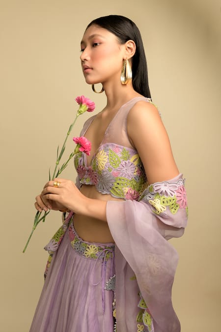 Karishma Khanduja Bareilly_Purple Organza V Neck Lehenga Set _Online_at_Aza_Fashions