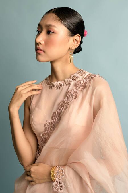 Karishma Khanduja Bareilly_Pink Organza Round Saree With Blouse _Online_at_Aza_Fashions