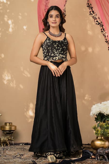 Shop Naaz By Noor Black Cotton, Chanderi And Organza Round Gharara Set at Aza Fashions Shop_Naaz By Noor_Black Cotton, Chanderi And Organza Round Gharara Set_at_Aza_Fashions