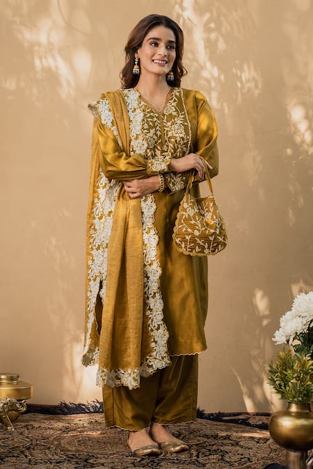 NAAZ BY NOOR Green Cotton Embroidery V Neck Chanderi Kurta Set 