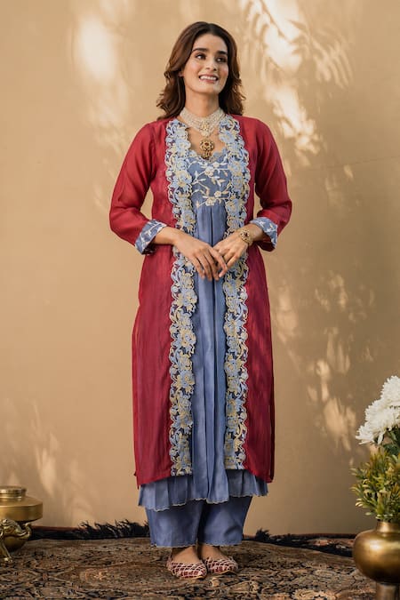 Shop Naaz By Noor Blue Cotton, Chanderi And Organza V Neck Cape & Kurta Set at Aza Fashions Shop_Naaz By Noor_Blue Cotton, Chanderi And Organza V Neck Cape & Kurta Set _at_Aza_Fashions