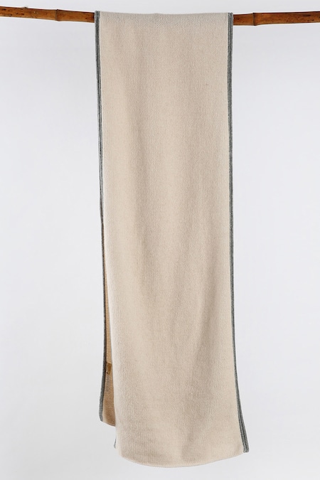 Pashma White Hand Knit Cashmere Muffler