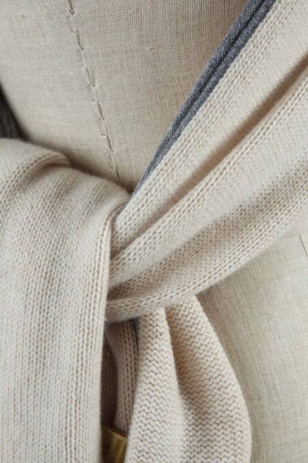 Shop Pashma White Hand Knit Cashmere Muffler at Aza Fashions Shop_Pashma_White Hand Knit Cashmere Muffler _at_Aza_Fashions