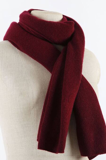 Pashma Maroon Hand Knit Cashmere Muffler Online at Aza Fashions Pashma_Maroon Hand Knit Cashmere Muffler _Online_at_Aza_Fashions