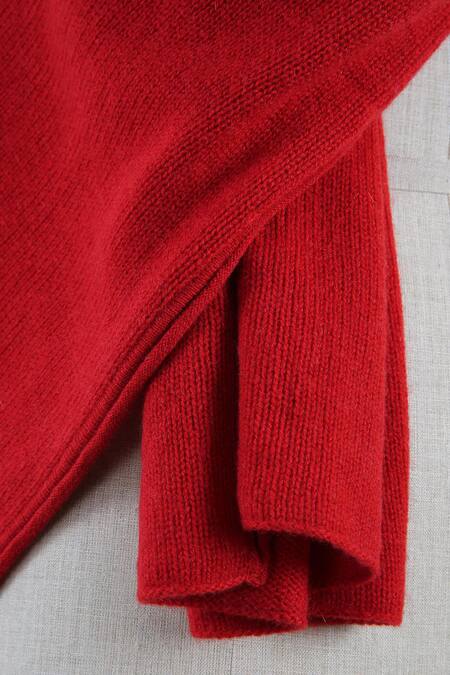 Buy Pashma Red Hand Knit Cashmere Muffler Online at Aza Fashions Buy_Pashma_Red Hand Knit Cashmere Muffler _Online_at_Aza_Fashions