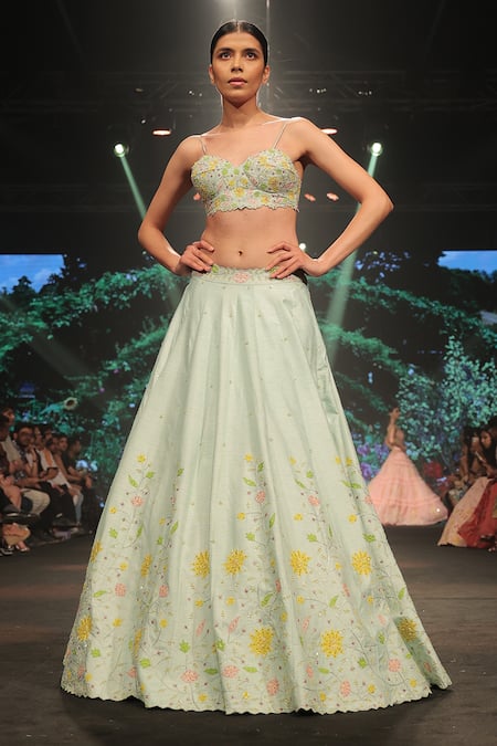 Keerthi Kadire_Green Raw Silk Floral Applique Sweetheart Neck Lehenga And Blouse Set _Online_at_Aza_Fashions