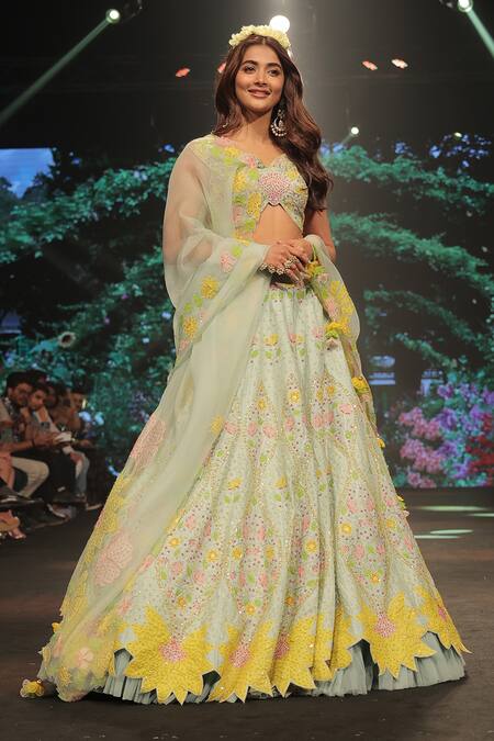 Keerthi Kadire_Green Raw Silk, Organza Floral Applique V Neck Bridal Lehenga Set _at_Aza_Fashions