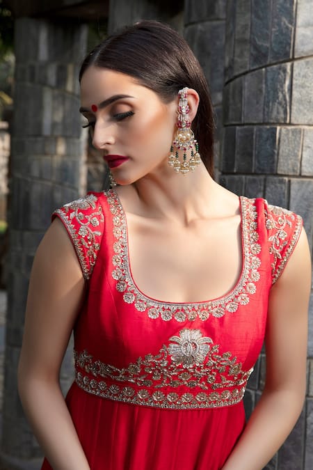 Shop Keerthi Kadire Red Chanderi Scoop Neck Anarkali With Dupatta at Aza Fashions Shop_Keerthi Kadire_Red Chanderi Scoop Neck Anarkali With Dupatta _at_Aza_Fashions