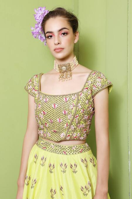 Keerthi Kadire_Green Raw , Dola Square Neck Embroidered Blouse And Lehenga Set _at_Aza_Fashions