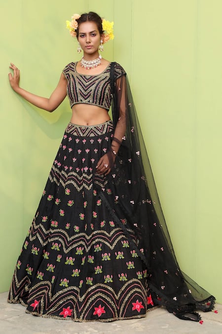 Keerthi Kadire Silk Embroidered Lehenga Set 