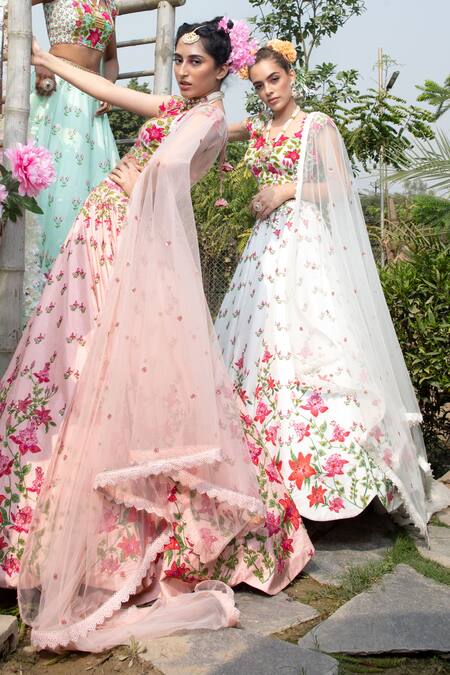 Keerthi Kadire White Raw , Net, Dola Round Embroidered Bridal Lehenga Set Online at Aza Fashions Keerthi Kadire_White Raw , Net, Dola Round Embroidered Bridal Lehenga Set _Online_at_Aza_Fashions