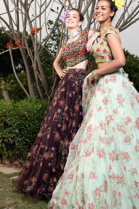 Keerthi Kadire_Black Raw Silk, Organza Square Neck Printed Lehenga Set _Online_at_Aza_Fashions