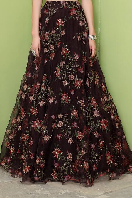 Keerthi Kadire_Black Raw Silk, Organza Square Neck Printed Lehenga Set _at_Aza_Fashions