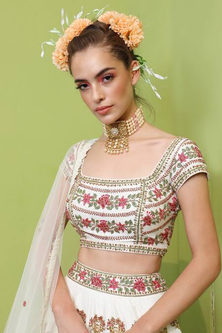 Keerthi Kadire_White Raw Silk Embroidery Square Neck Bridal Lehenga Set _Online_at_Aza_Fashions