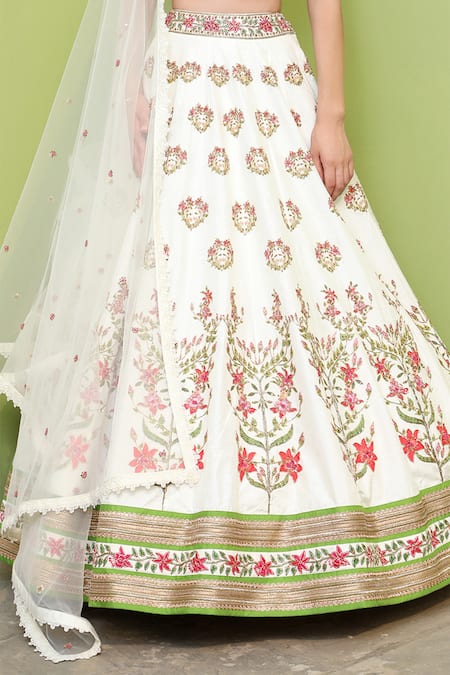 Shop_Keerthi Kadire_White Raw Silk Embroidery Square Neck Bridal Lehenga Set _Online_at_Aza_Fashions