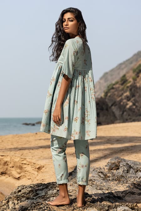 Kharakapas Cotton Printed Top & Pant Set