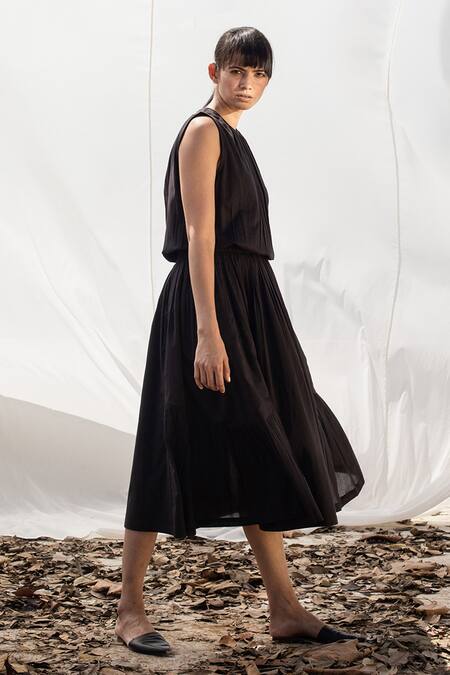 Kharakapas Black Flared Midi Dress Online at Aza Fashions Kharakapas_Black Flared Midi Dress _Online_at_Aza_Fashions