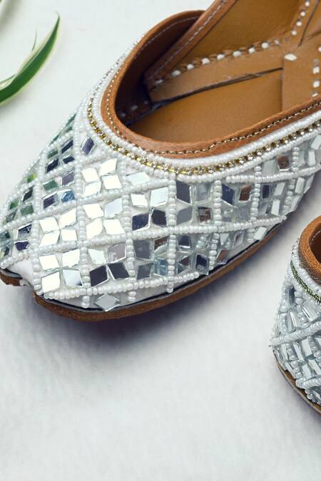 Shop_Kasually Klassy_White Mirror Work Juttis_Online_at_Aza_Fashions