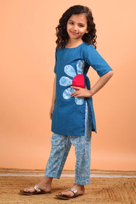 Buy_Kalp_Blue Cotton Embroidery Floral Applique Kurta And Pant Set _Online_at_Aza_Fashions