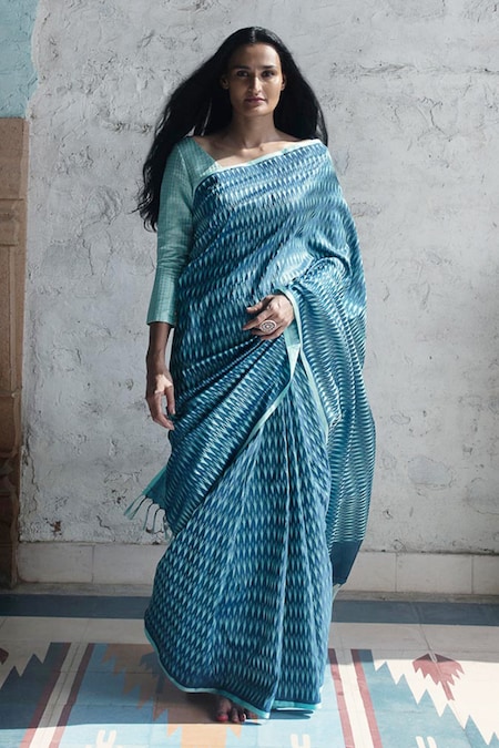 Buy Blue Pure Silk Geometric Motifs Akriti Neeli Banarasi Handloom Saree  For Women by Kasturi Kundal Online at Aza Fashions.