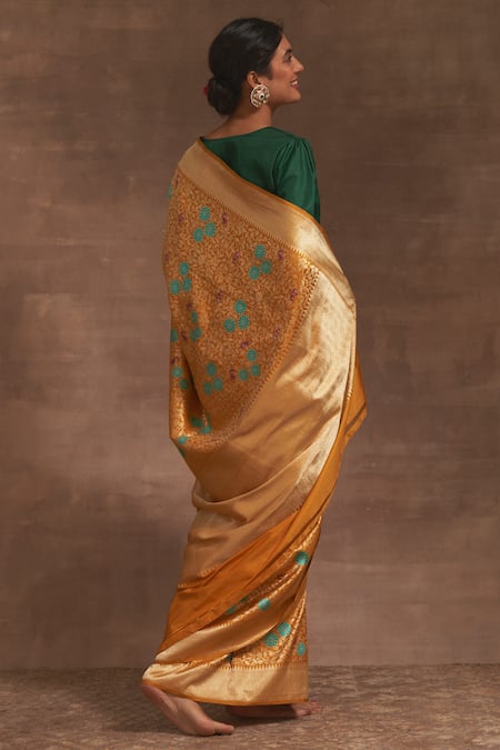 Shop_Kasturi Kundal_Yellow Phool Butta Floral Jangla Saree _at_Aza_Fashions