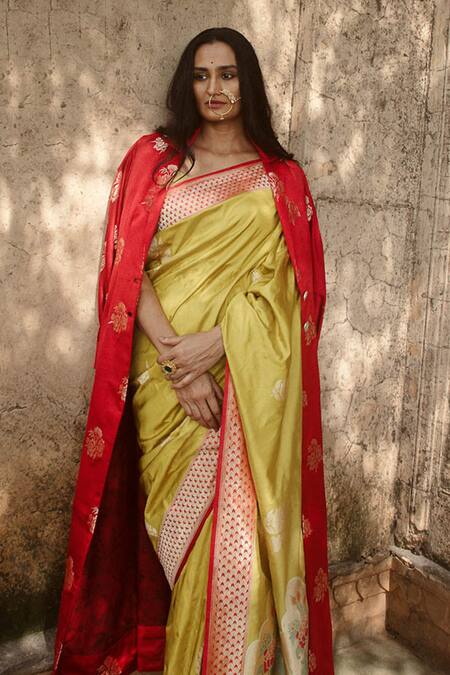 Kasturi Kundal Yellow Base Fabric Pure Silk Banarasi Handloom Saree Online at Aza Fashions Kasturi Kundal_Yellow Base Fabric Pure Silk Banarasi Handloom Saree_Online_at_Aza_Fashions