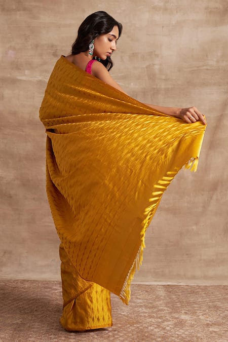 Kasturi Kundal Silk Banarasi Handloom Saree 