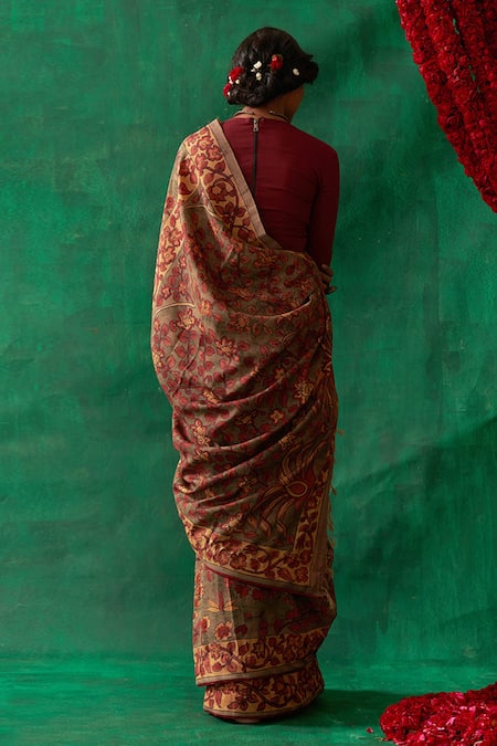 Shop Kasturi Kundal Green Pure Banarasi Silk Floral Radha Kalamkari Kanjivaram Saree at Aza Fashions Shop_Kasturi Kundal_Green Pure Banarasi Silk Floral Radha Kalamkari Kanjivaram Saree _at_Aza_Fashions